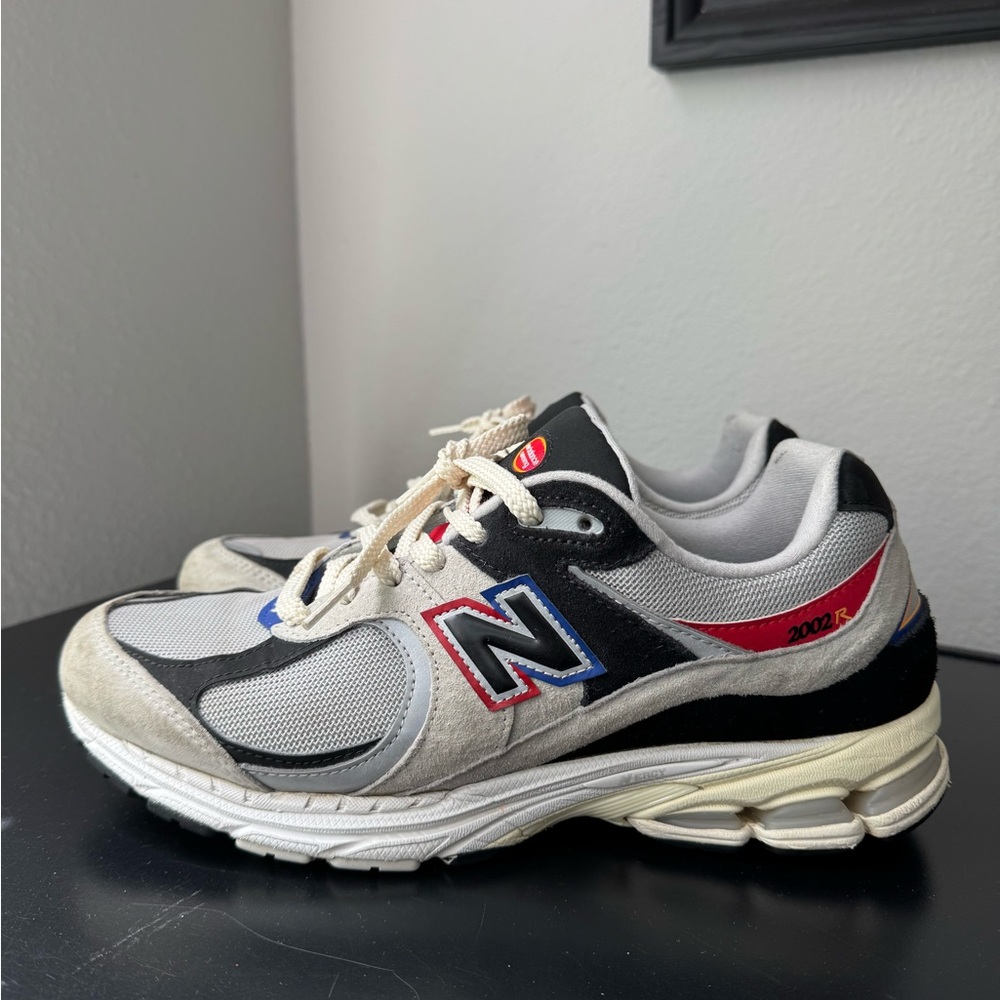 New Balance 2002r X Dtlr Lover's Only